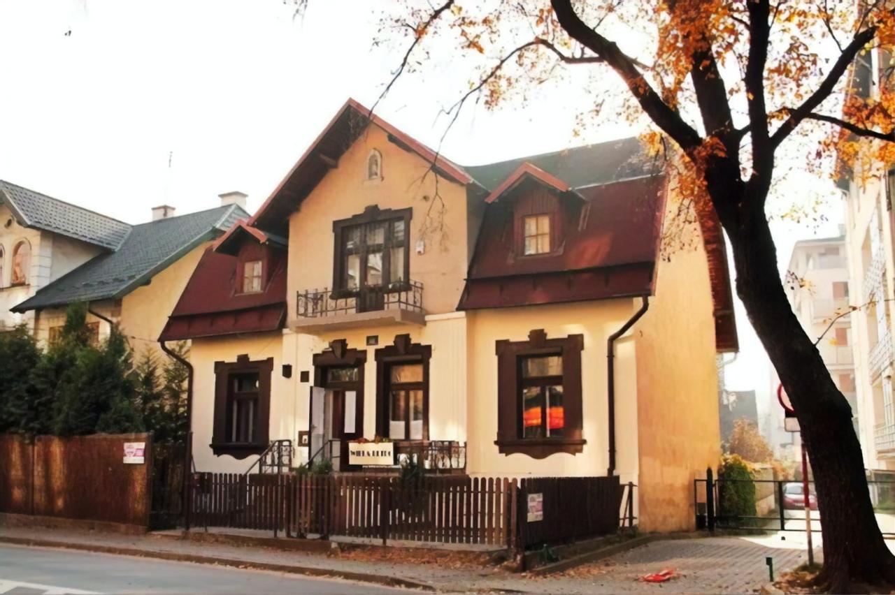 Willa Retro Hostel Краків Екстер'єр фото