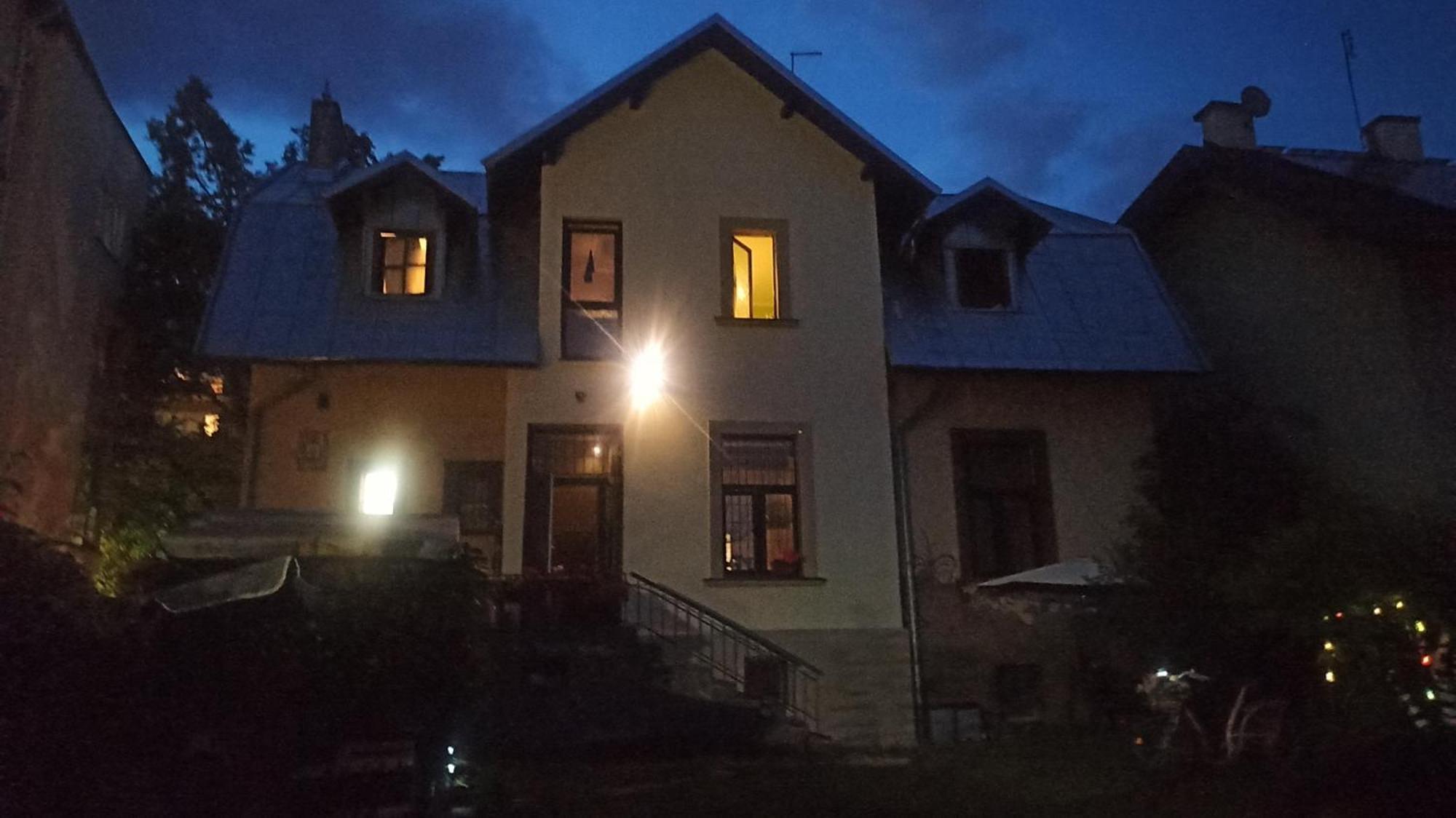 Willa Retro Hostel Краків Екстер'єр фото
