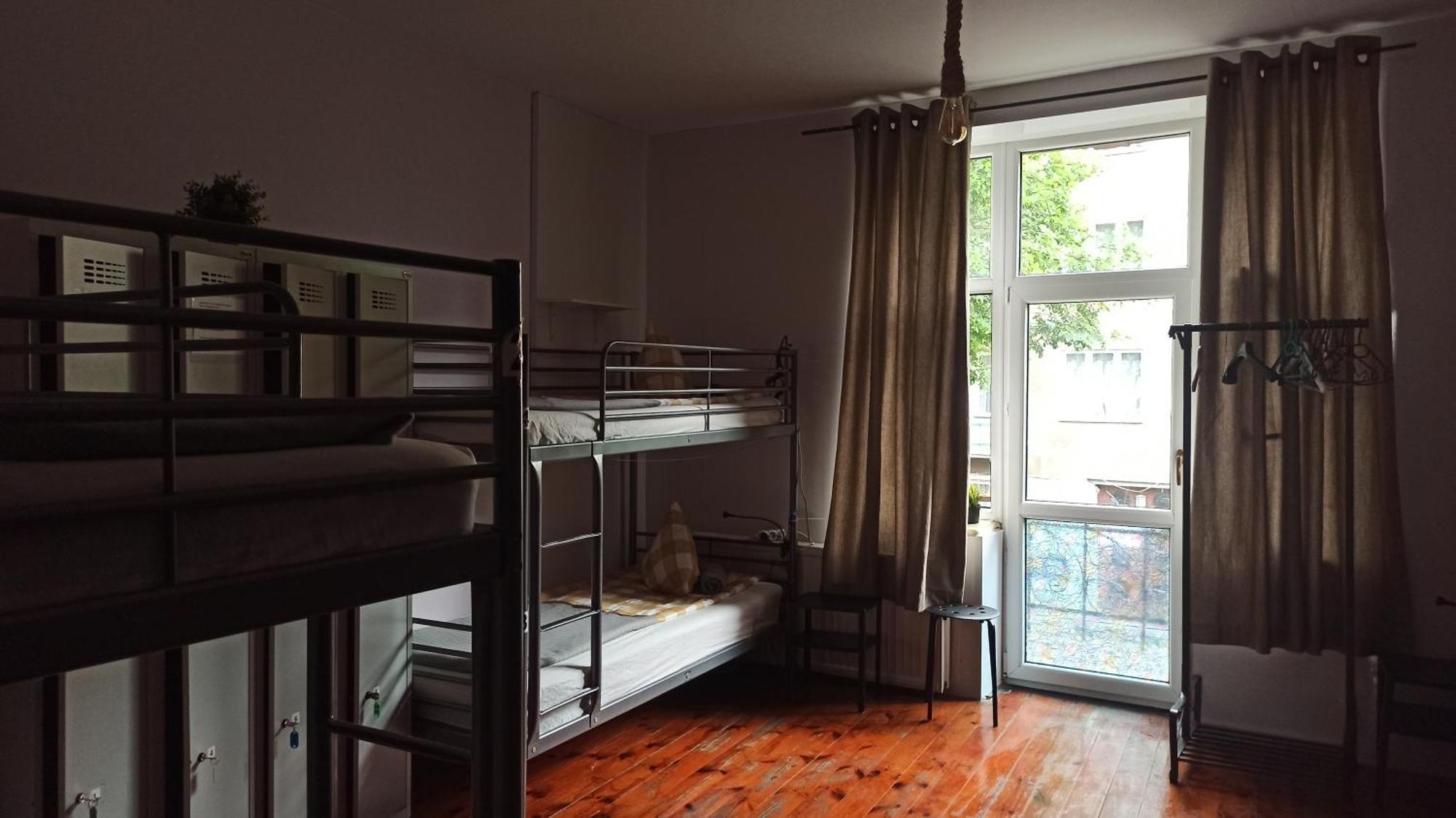 Willa Retro Hostel Краків Екстер'єр фото