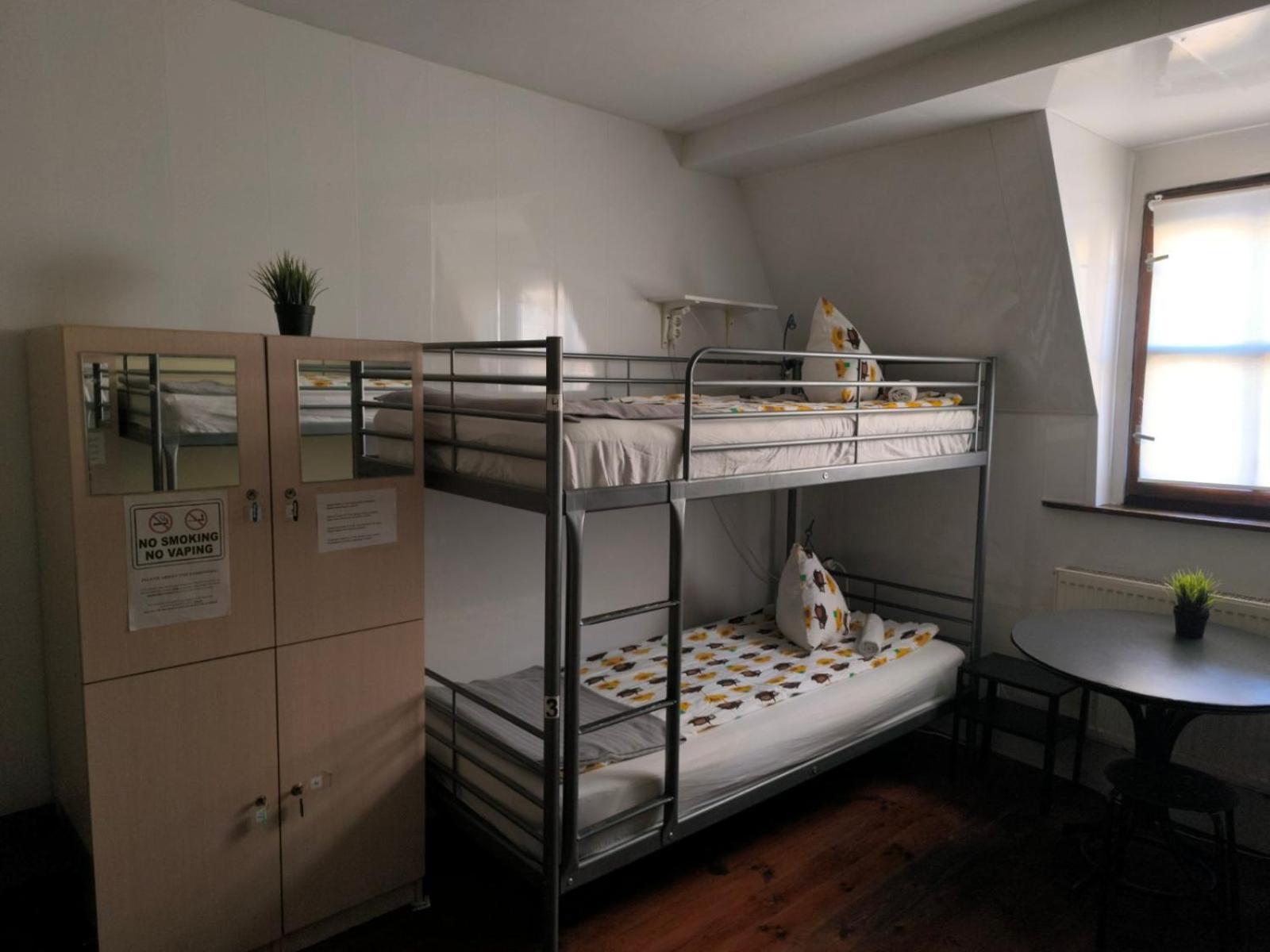 Willa Retro Hostel Краків Екстер'єр фото